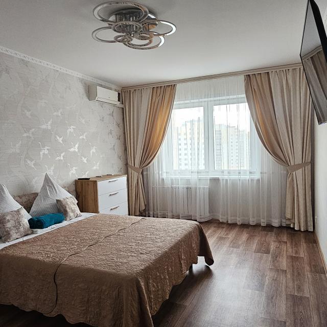 Apartments on Emlyutina street 13 building 1