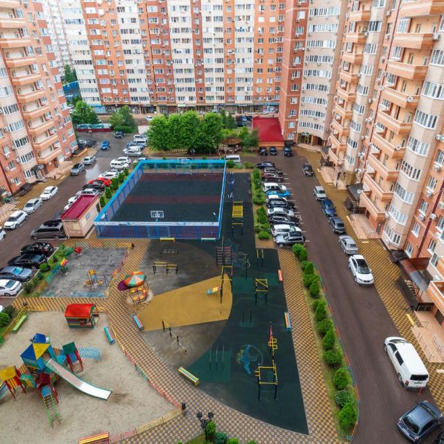 Family Apartments on 139 Greedy Street