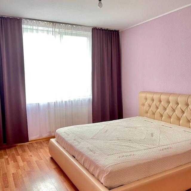 Apartments on Bakinsky Komissarov street 101 