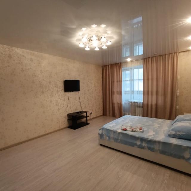 Apartments on Divnogorskaya St. 150/1