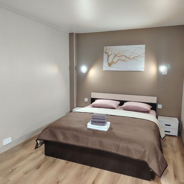 Sutki Rent on Fermskoye highway, 32