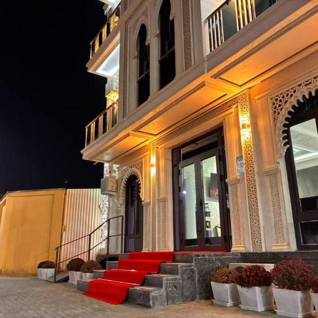 Donish Hotel (Дониш)