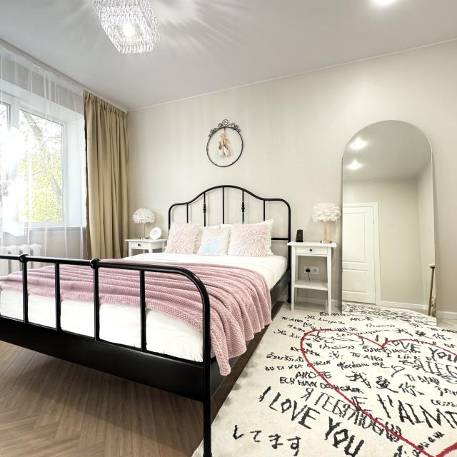 Happy Apartments at 21 Sovetskaya Street