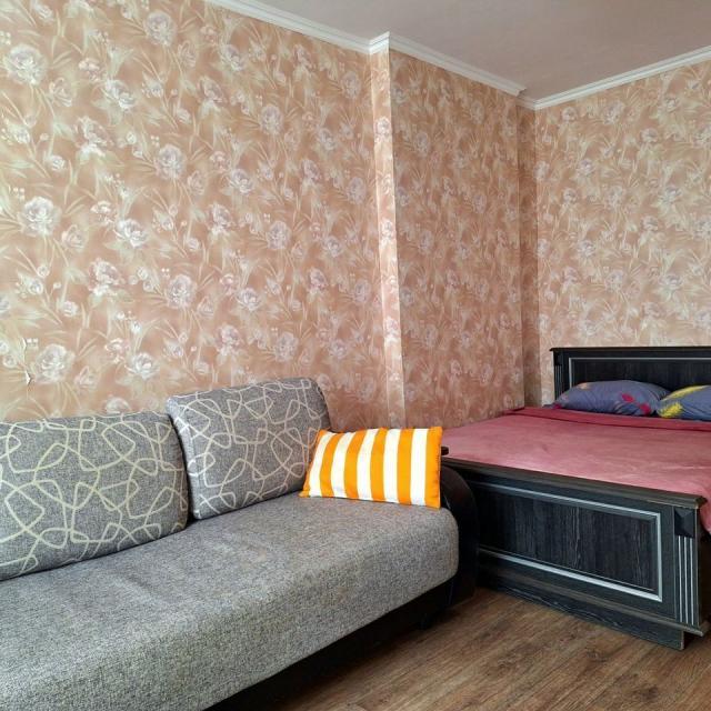 Apartments on Moskovskaya street 131k2