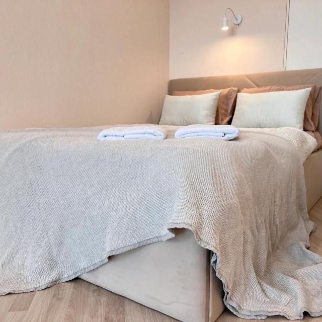 Apartments on Aerodromnaya street