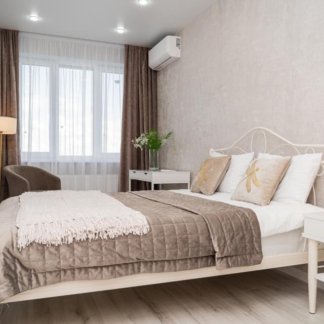 cozy studio near the family shopping center