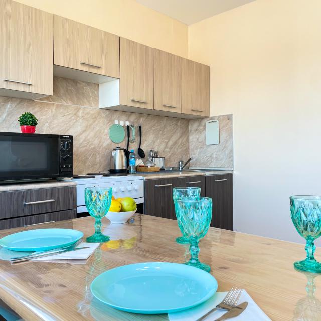 Welcome Home (Velkom Home) on Boris Pasternak street 33k1