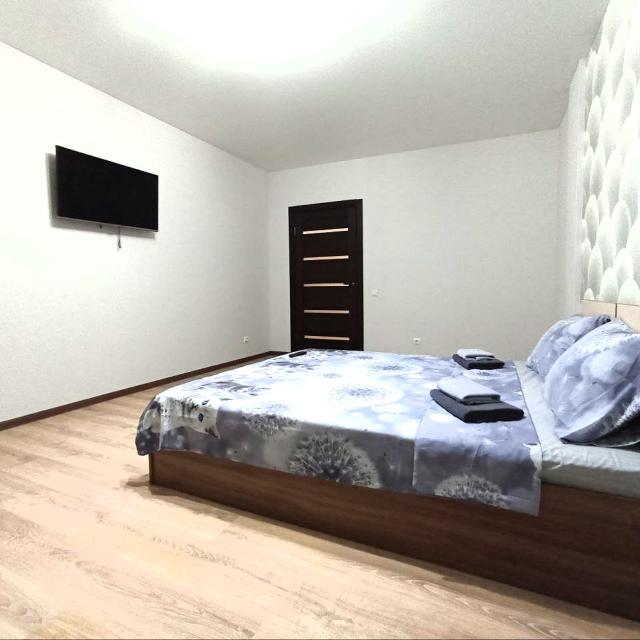 The apartment is within walking distance from Mamayev Kurgan
