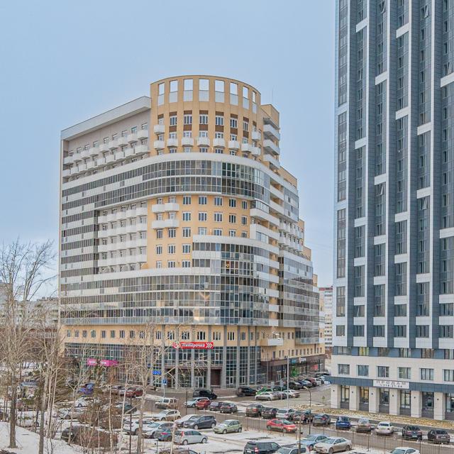 Light Apartments on Krestinsky street 35