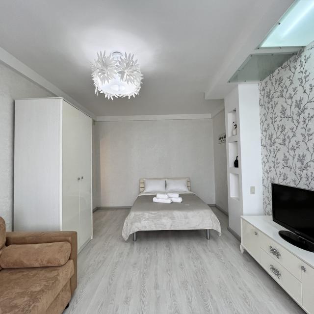 One-room apartment in the historical center 