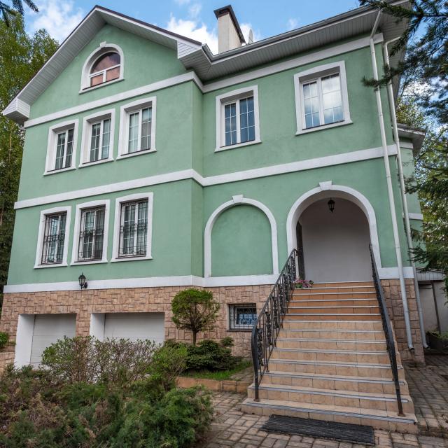 House on 2nd Myakininskaya street 10