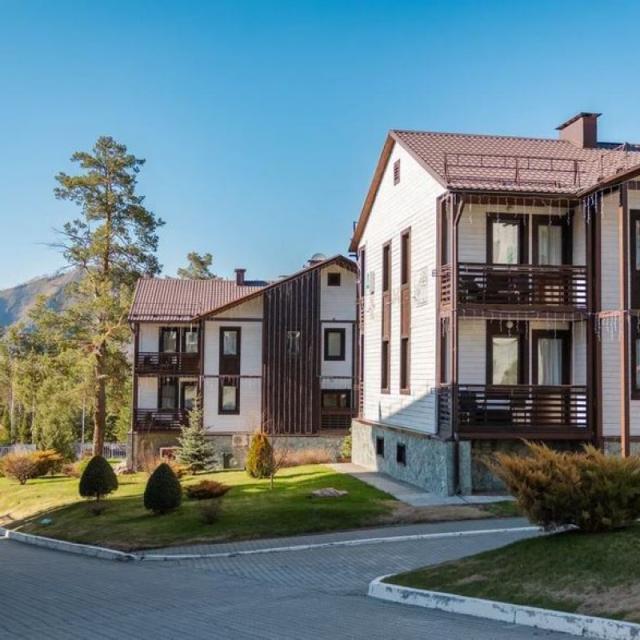Manzherok 3*