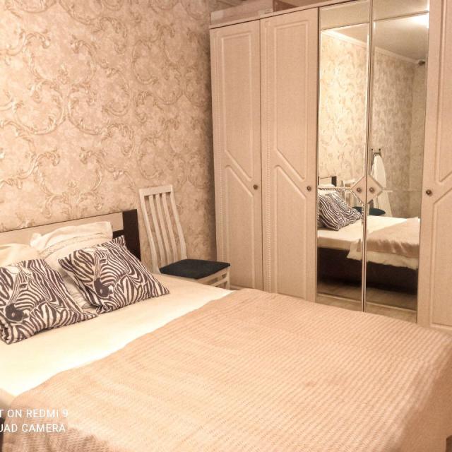 Apartments on 152 Monastyrkaya Street
