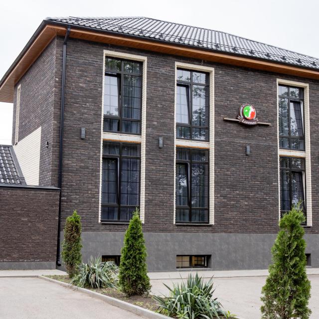 Lorenzo Hotel