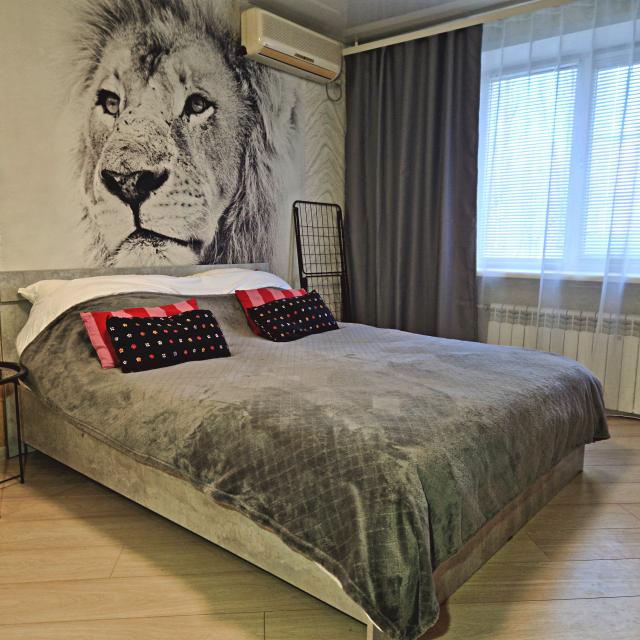 1k. apartment near the beach