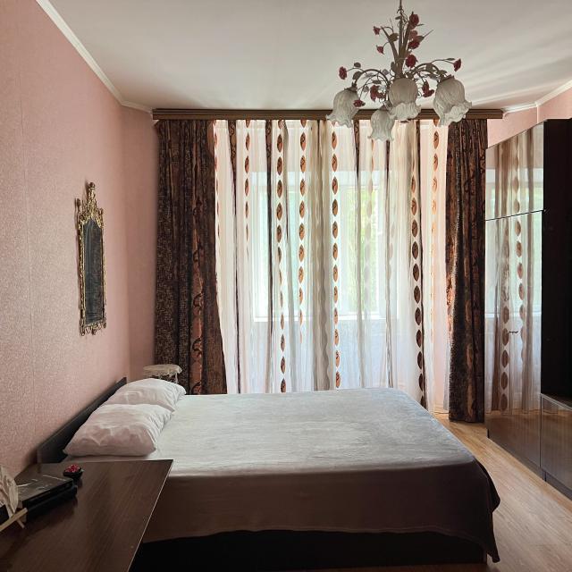 The comfort of Home on Komintern Street