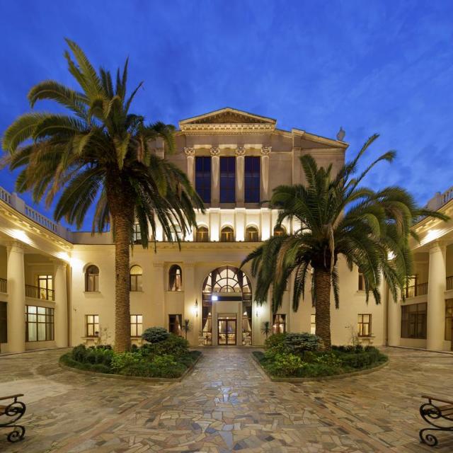 Amra Park-Hotel & Spa
