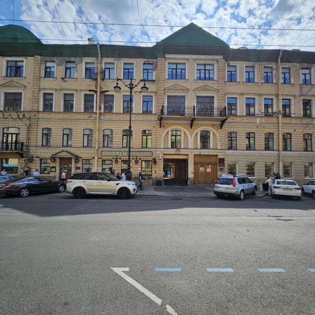 Апартаменты на Малой Морской улице, 8
