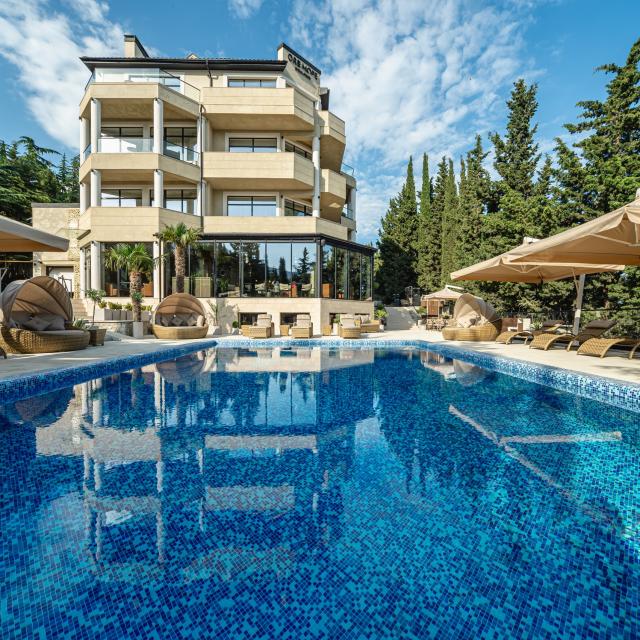 Ore Sea Boutique Hotel