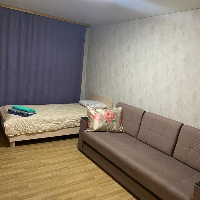 Apartments on Chernozersky street 38