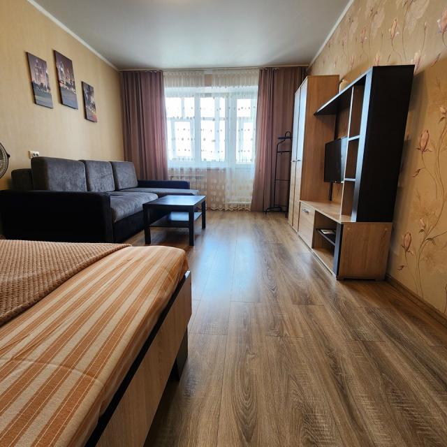 Apartments on Naugorskoe highway 52