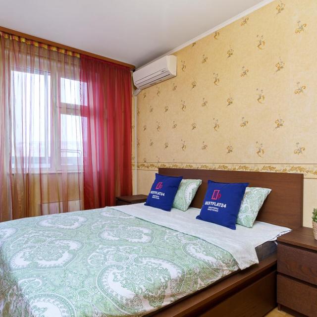 BestFlat24 on Snizhnaya Street