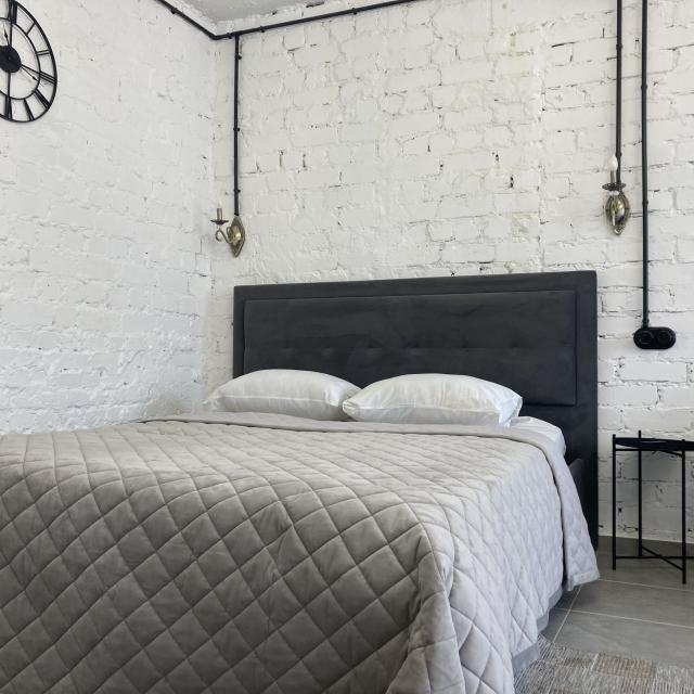 New, comfortable loft apartment 