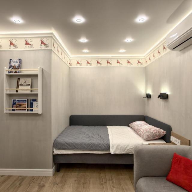 A cozy apartment with a new renovation in the very center of the city