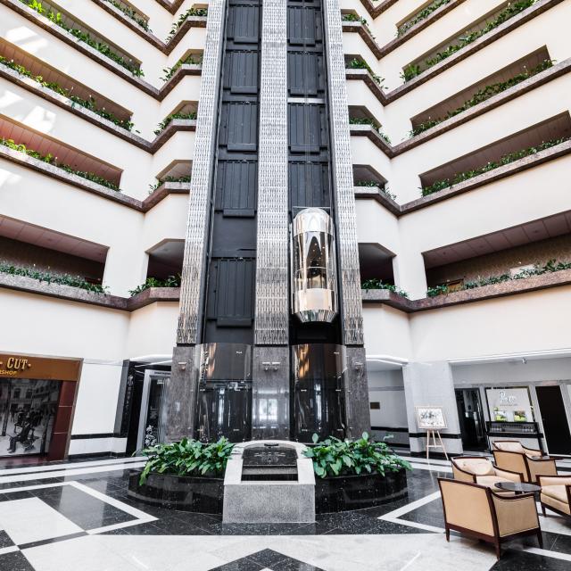 Atrium Palace Hotel