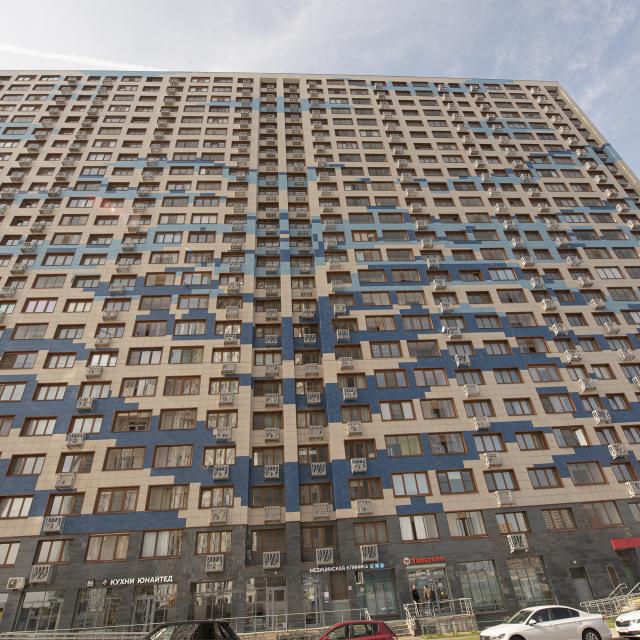 Sunny Days on Sosnovaya Street 2 building 4