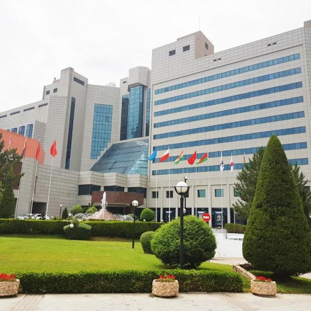AZIMUT Grand Hotel