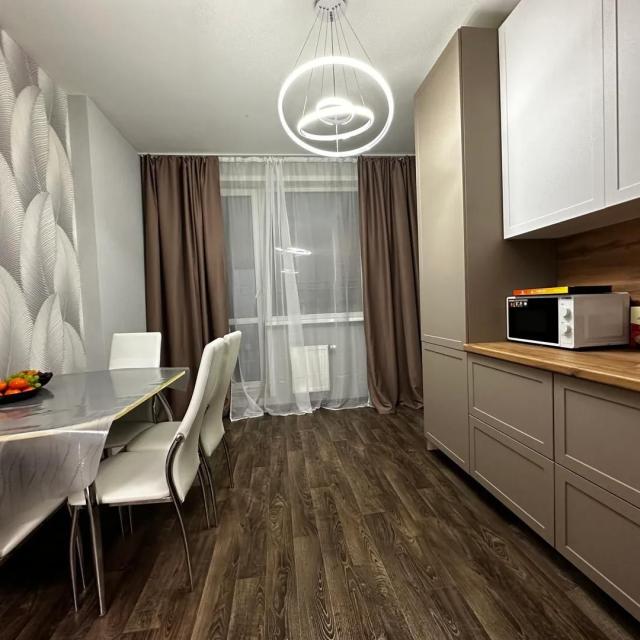 Apartments on Sibgat Hakim street, 50