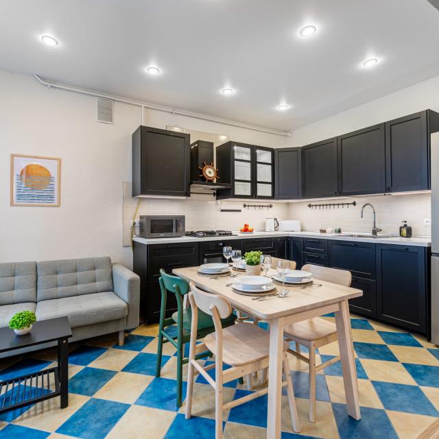 Apartamenty na ulice Parizhskoj Kommuny 4