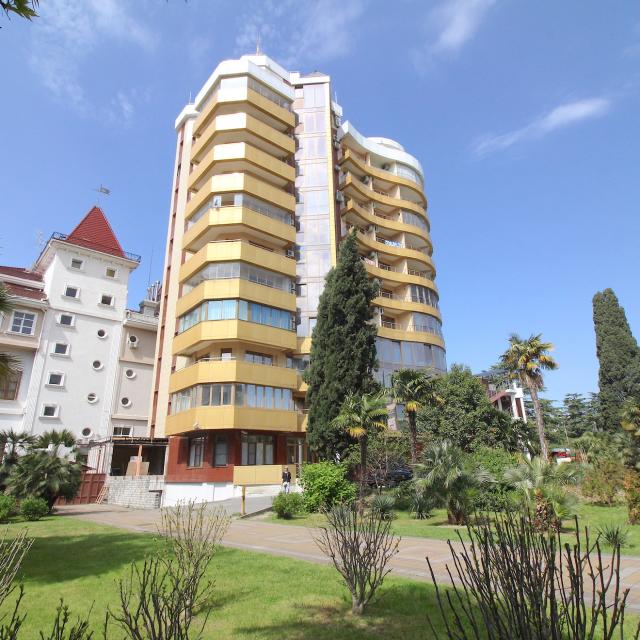 Alpha in the Versailles residential complex