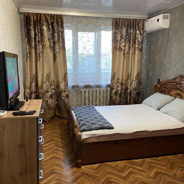 Apartments on 37 Pushkin Street