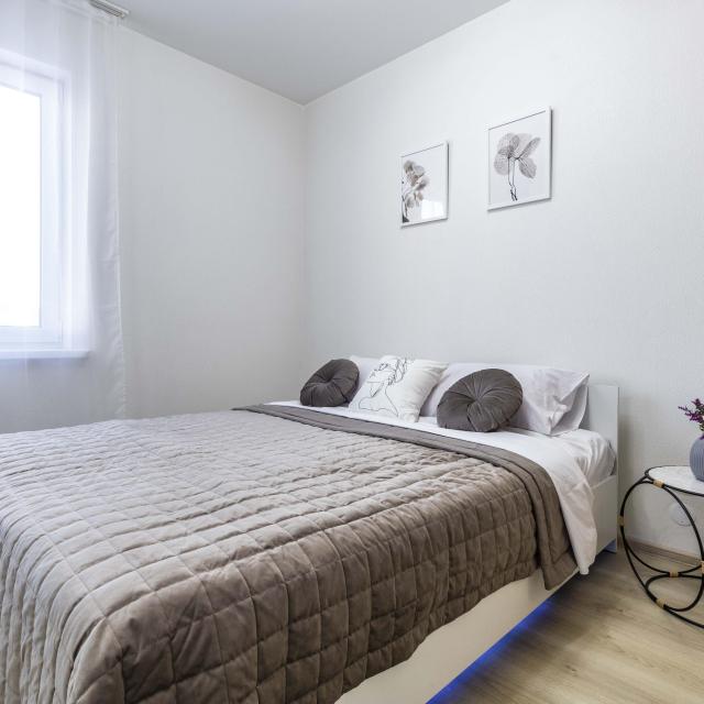 BeGuest (BiGest) on 17A Evgeniya Savkova Street
