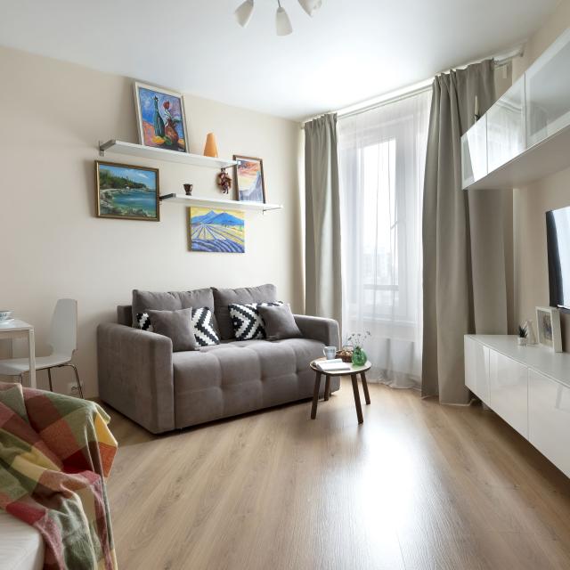 MyHome YourHome на Оптиков 34к1