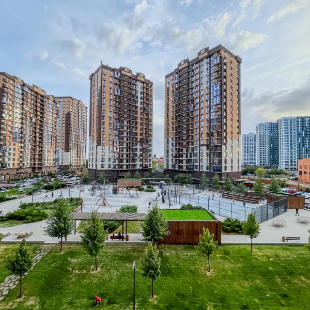 Green FOX на Набережной Приволжского Затона 20Г