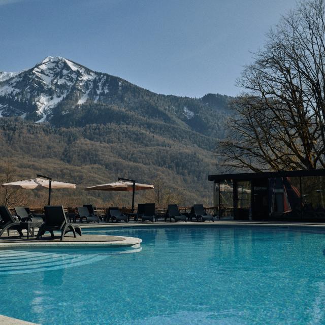 Pine River Eco-hotel and glamping Krasnaya Polyana