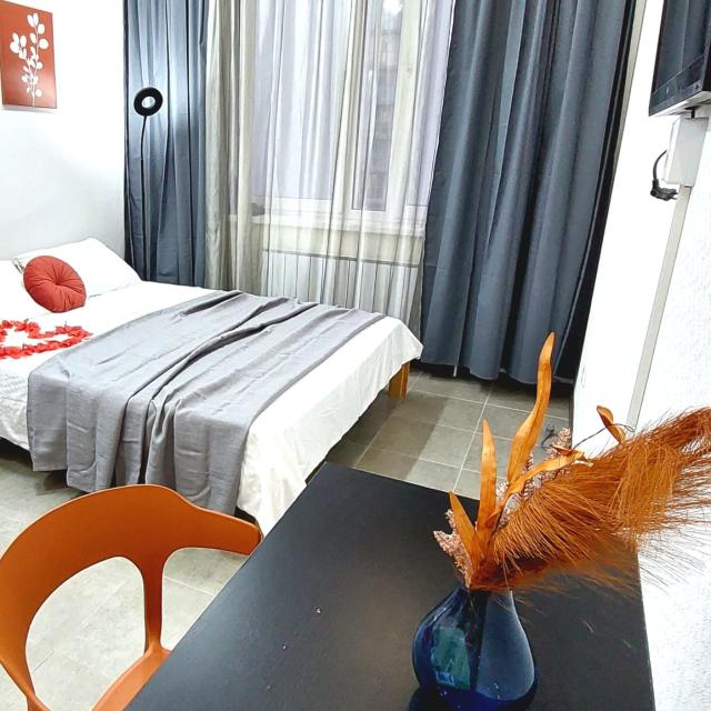 The center! Apartment on the 9th floor, Aksakova 81