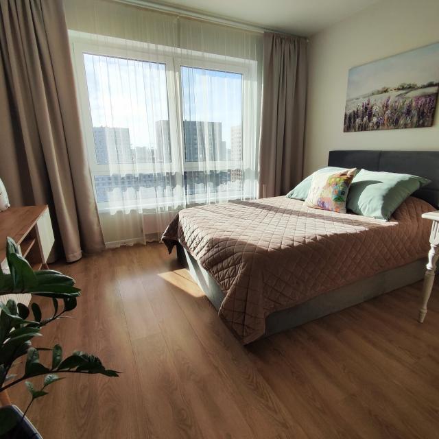 Apartments on Alexandra Monakhova street, 85k3