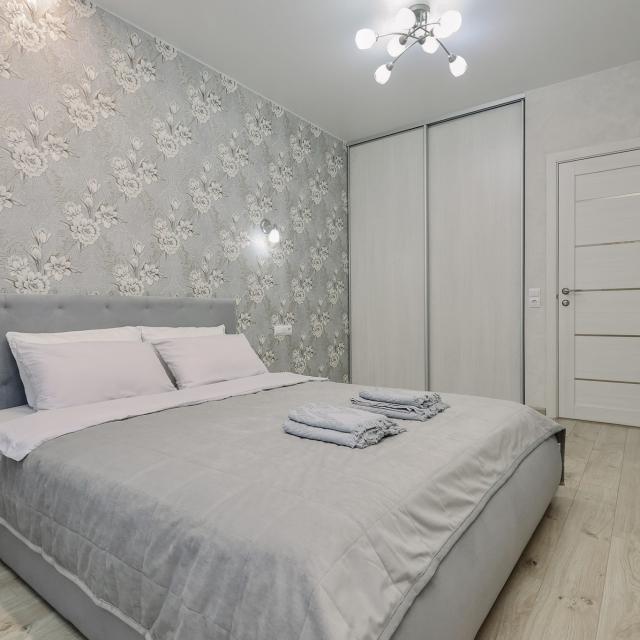 Studio apartment on Kirova street 98