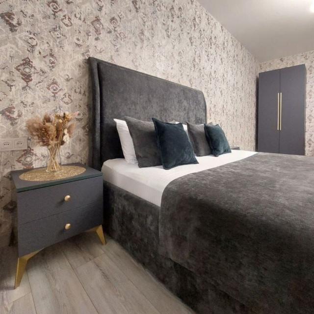 Apartments on Tarchokova street, 31k1
