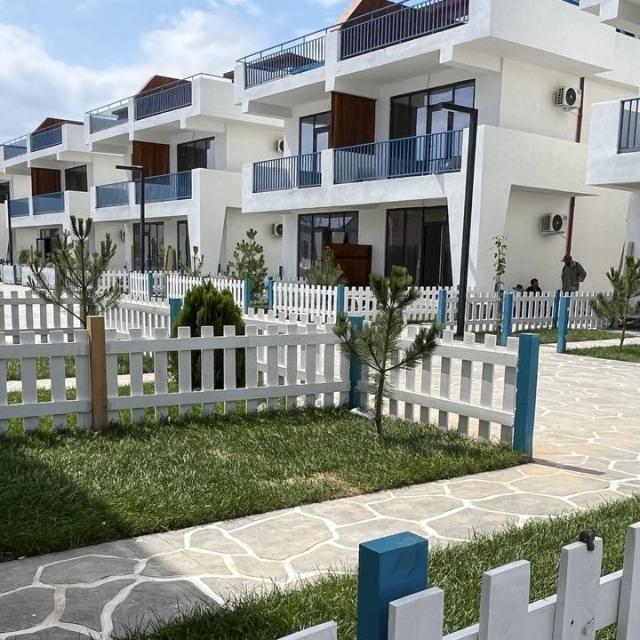 Santorini Family Club (Santorini Family Club)