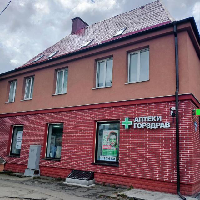 Guest house on 65 Pobedy Avenue