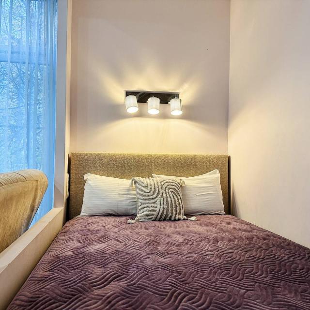 NaSutkiVSochi Champagne Apartments