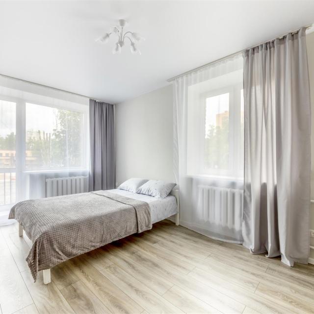Apartments on Uritskogo 12A