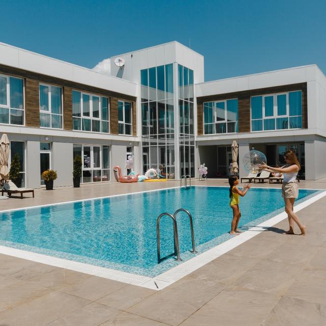 Volleygrad Sports & Health Resort (Волейград Спортс & Хэлс Резорт)