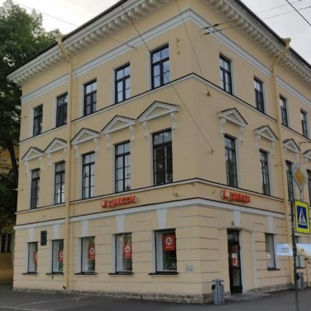 Как дома на 1-й линии Васильевского острова