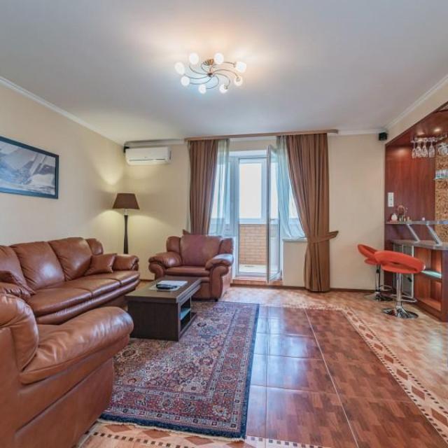 Crown39 (Crown39) on 116 Gaidar Street
